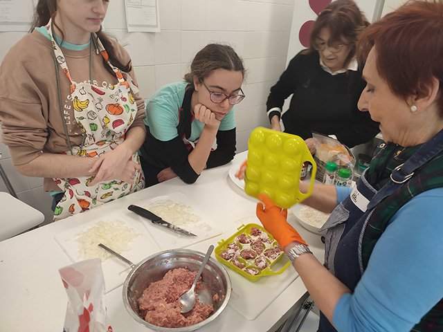 cocinando