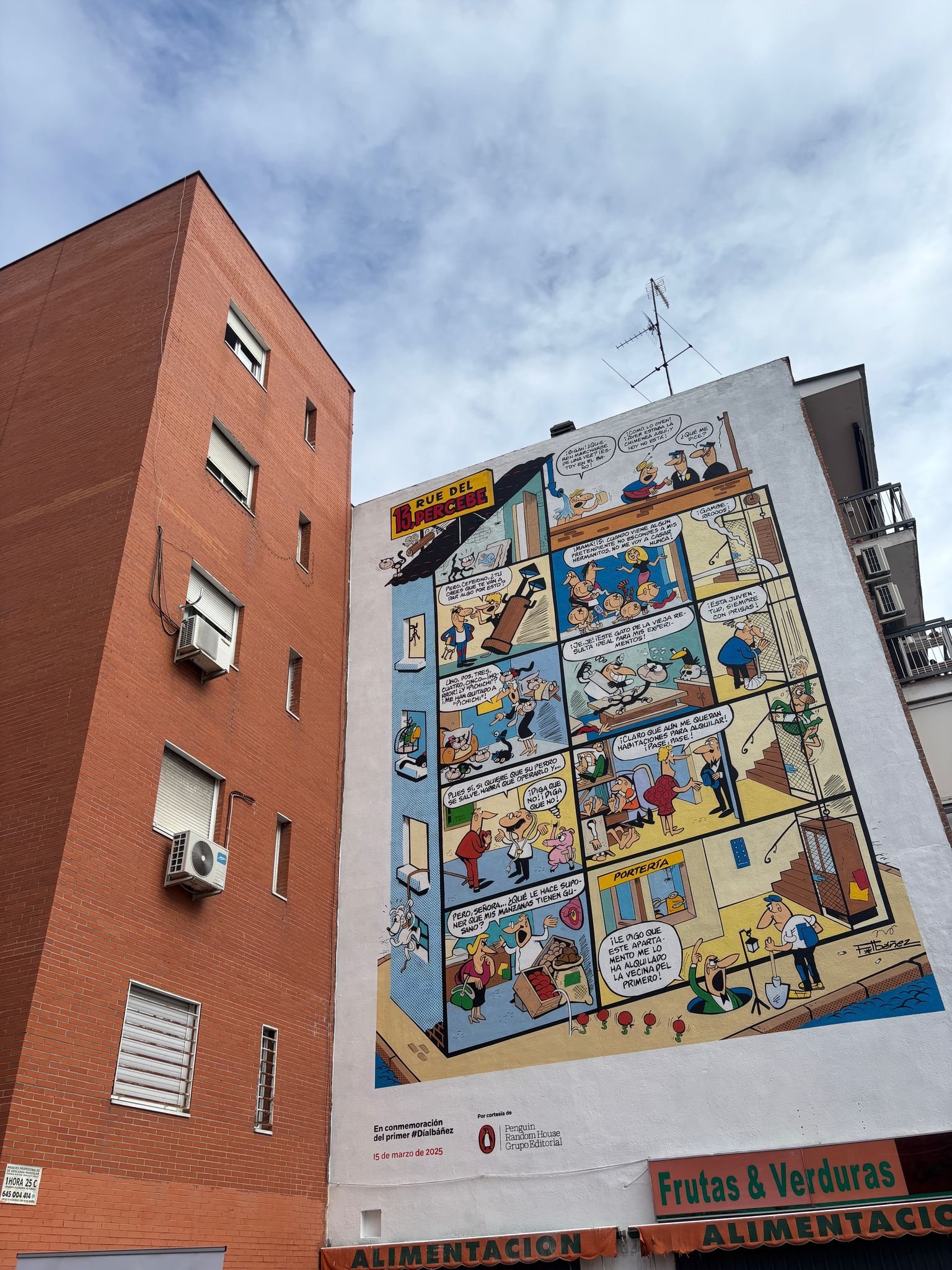 Imagen del mural dedicado a Francisco Ibáñez
