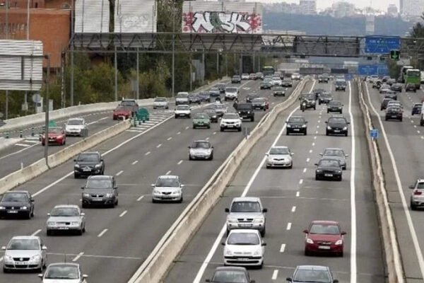 Dos muertos en las primeras horas del puente de Santiago, marcado por millones de desplazamientos