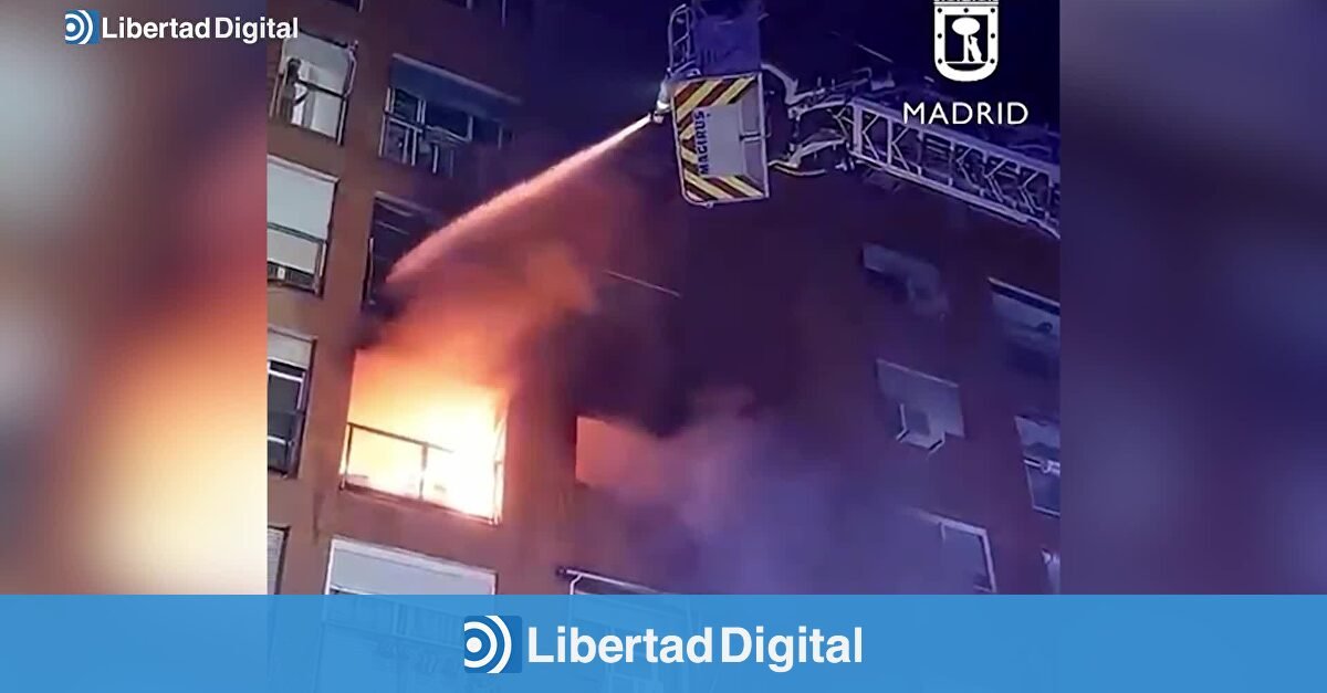 Cinco personas han sido atendidas por inhalación de humo en incendio en Puente de Vallecas