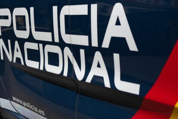 Detenida en una discoteca del centro de Madrid tras contestar una videollamada con un móvil robado