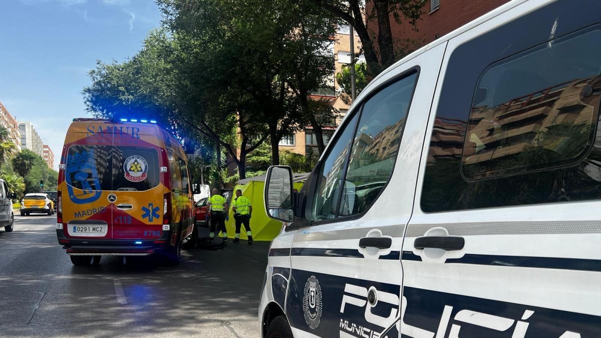 Una mujer muere atropellada en la calle Doctor Esquerdo