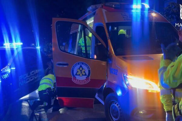 Un herido en estado grave tras ser atropellado por un vehículo VTC en Madrid