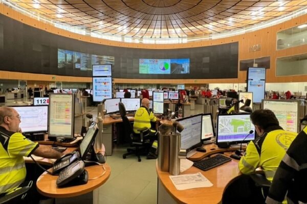 Casi 40 millones para modernizar la red de radiotelefonía móvil utilizada en emergencias