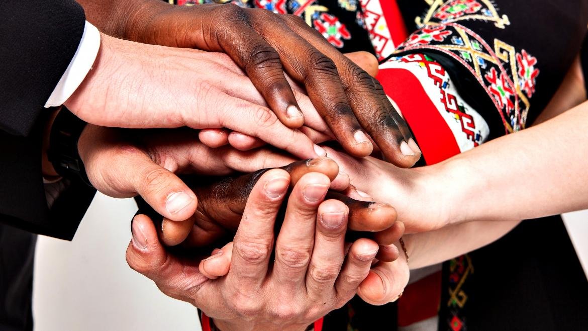 Impulsamos la actividad de los centros de participación e integración de inmigrantes