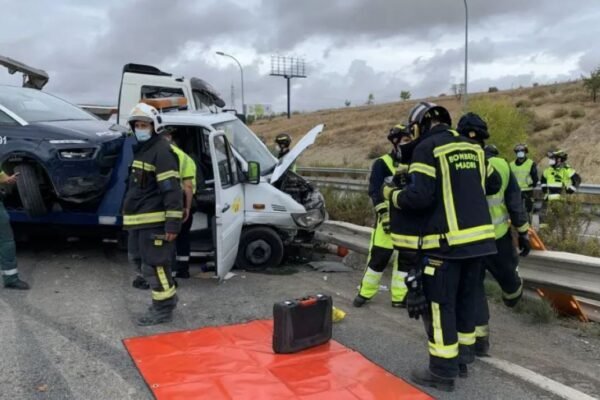 La DGT reconoce el número de conductores de grúas de auxilio en carretera fallecidos en España La DGT reconoce por fin, el número de conductores de grúas de auxilio en carretera fallecidos
