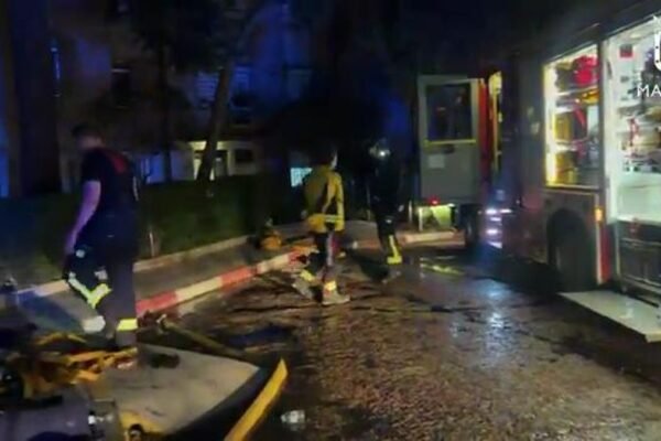 Muere un hombre en un incendio en el distrito de Latina