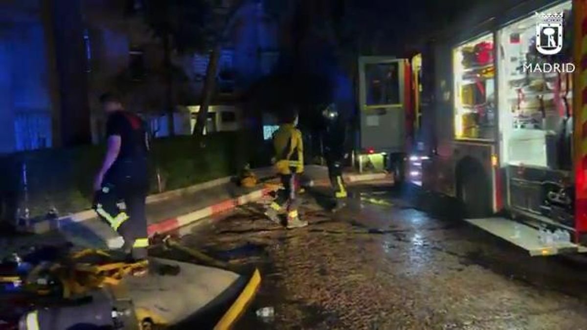 Muere un hombre en un incendio en el distrito de Latina