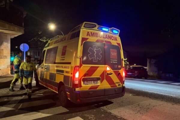 Una mujer de 71 años, herida grave tras ser atropellada por una moto en Moratalaz