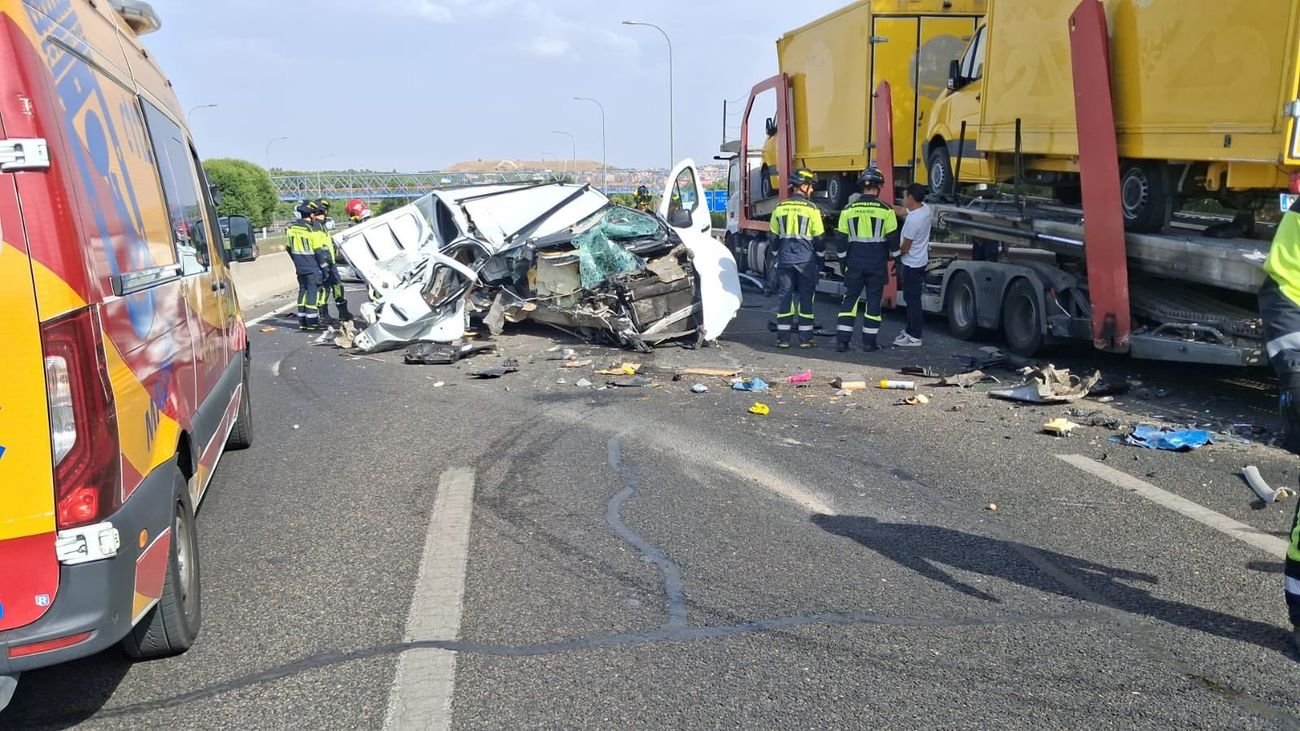 Reabre parcialmente la A-3 en Moratalaz tras un accidente con tres vehículos y dos heridos