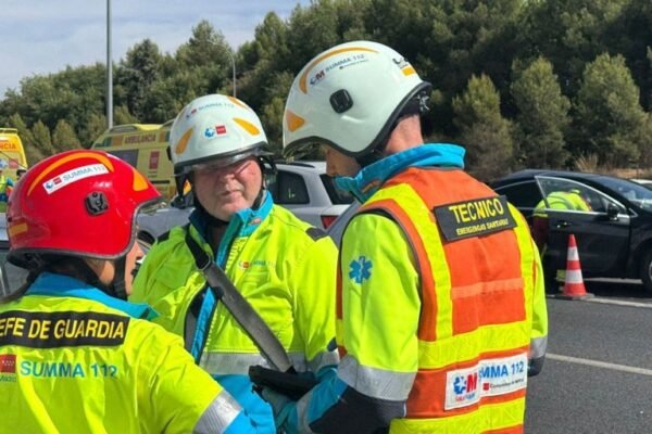 Accidente múltiple en la A-2, provoca atascos en Torrejón de Ardoz. Un accidente múltiple en la A-2, a la altura de Torrejón de Ardoz, provoca grandes atascos