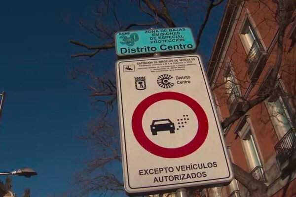 Coslada, Valdemoro y Aranjuez avanzan en zonas de bajas emisiones, Arganda del Rey se opone.