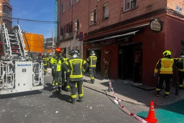 La oposición pide a Almeida un realojo “inmediato” para los afectadas por la explosión en Puente de Vallecas | Líder en Información Social