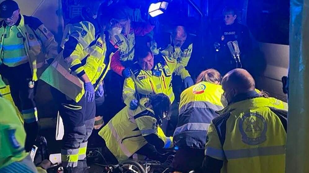 Pelea en una discoteca de La Elipa deja dos heridos leves y alarma vecinal en Madrid