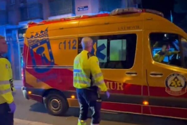tres jóvenes heridos, uno de ellos de gravedad, por arma blanca