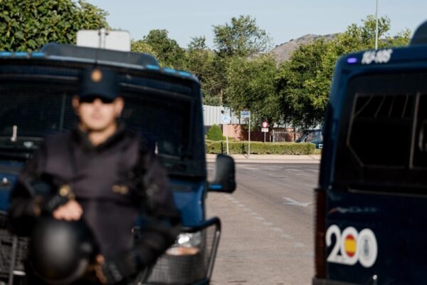 tres jóvenes heridos por arma blanca