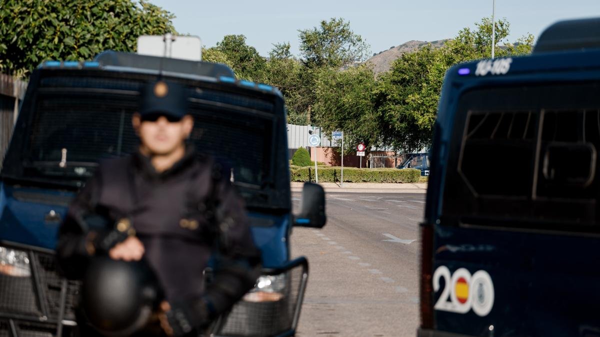 tres jóvenes heridos por arma blanca