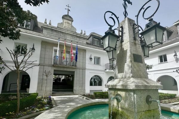 Majadahonda lanza una convocatoria de empleo para profesores de música en la Escuela Municipal, impulsando su oferta formativa. Ayuntamiento de Majadahonda