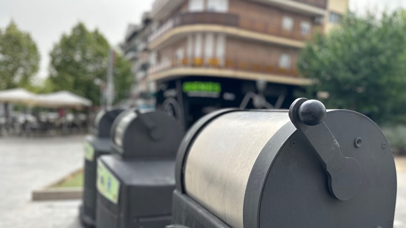 Buzones del sistema de recogida neumática de basuras en Majadahonda