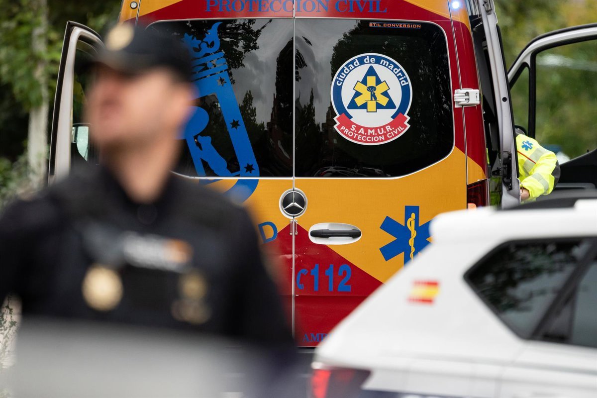 Muere un hombre de 50 años apuñalado tras una riña en un bar de Vallecas y es detenido el presunto autor