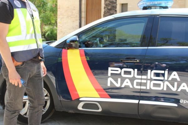 Muere un hombre de 50 años apuñalado durante una pelea en un bar de Vallecas (Madrid)