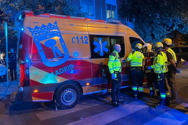 Detenido un hombre por matar a otro de una pu�alada en plena calle en Puente de Vallecas