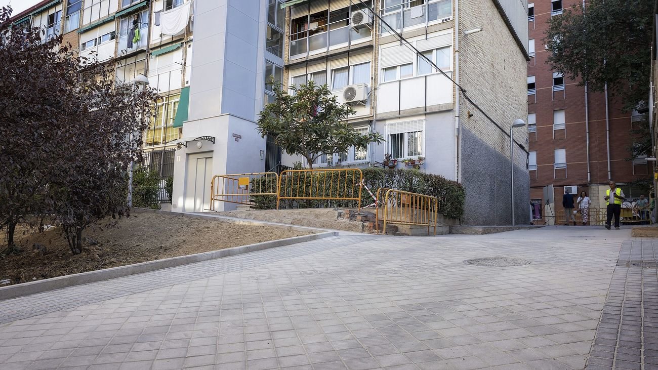 Avanzan las obras de regeneración en el Poblado Dirigido de Fuencarral al 60%