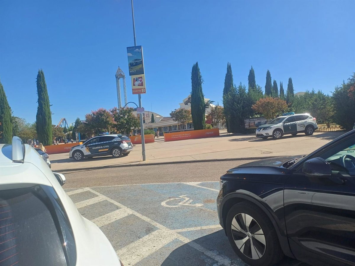 Herido grave en montaña rusa del Parque Warner de San Martín de la Vega