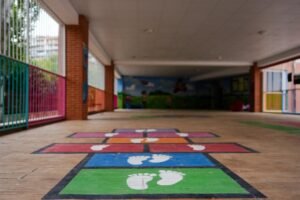 La Comunidad de Madrid abre 61 centros educativos para facilitar la conciliación familiar