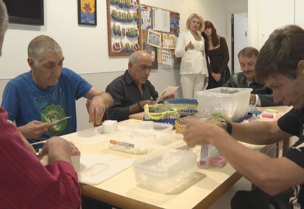 Madrid atiende a 104 refugiados ucranianos con problemas mentales y discapacidad