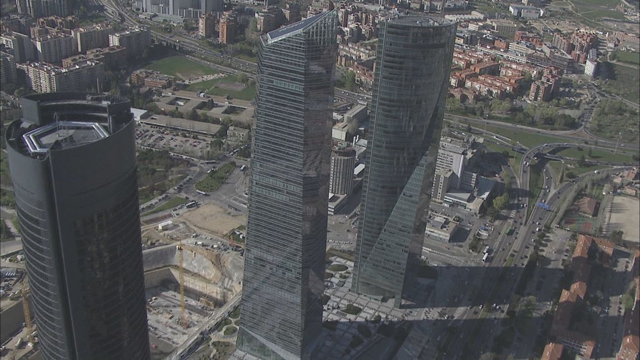 Madrid, la mayor aportadora al sistema de financiación autonómica, enfrenta críticas de Ayuso