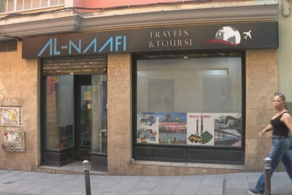 Madrid se adapta a la multiculturalidad con La Meca como destino favorito en Lavapiés