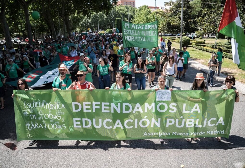 Sindicatos educativos instan a la Comunidad de Madrid a negociar y evitar huelga indefinida