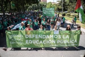 Sindicatos educativos instan a la Comunidad de Madrid a negociar y evitar huelga indefinida