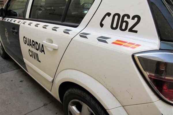 Detenido un trabajador de un hipermercado en Collado Villalba por robar 1.400 botellas de alcohol