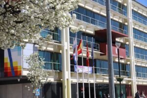 Fuenlabrada aprueba congelar impuestos y tasas para 2027 en apoyo a familias y empresas