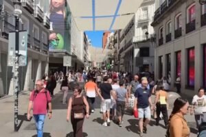 Madrid afronta un miércoles de calor extremo con temperaturas que alcanzan los 37 grados