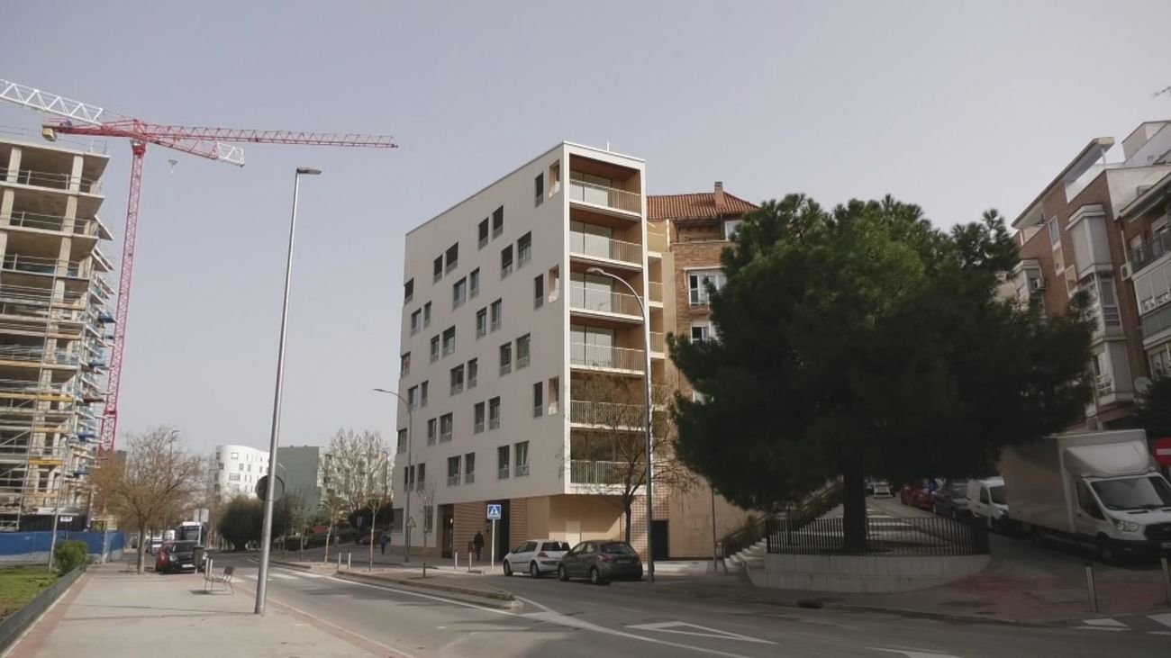 Madrid sortea 52 viviendas públicas de alquiler para personas con ingresos medios