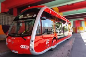 Madrid ofrece servicio gratuito de lanzadera al Parque Ferial durante las Fiestas Patronales