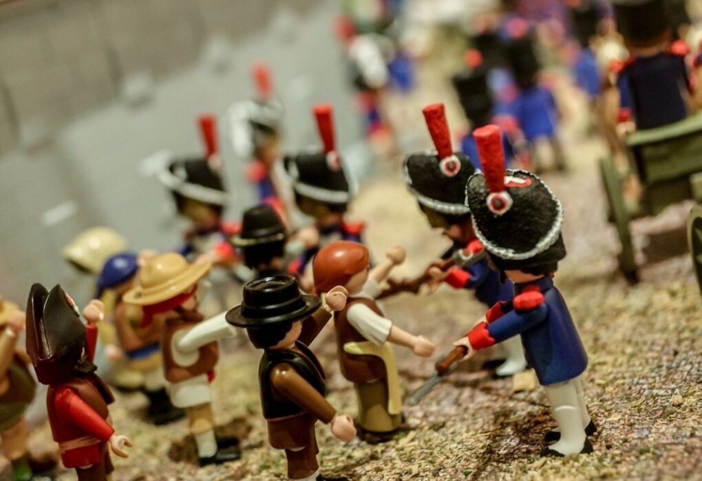 Una exposición con figuras de Playmobil (2024)