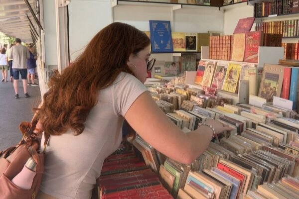 Madrid se convierte en un museo al aire libre con la Feria de Otoño del Libro Viejo y Antiguo