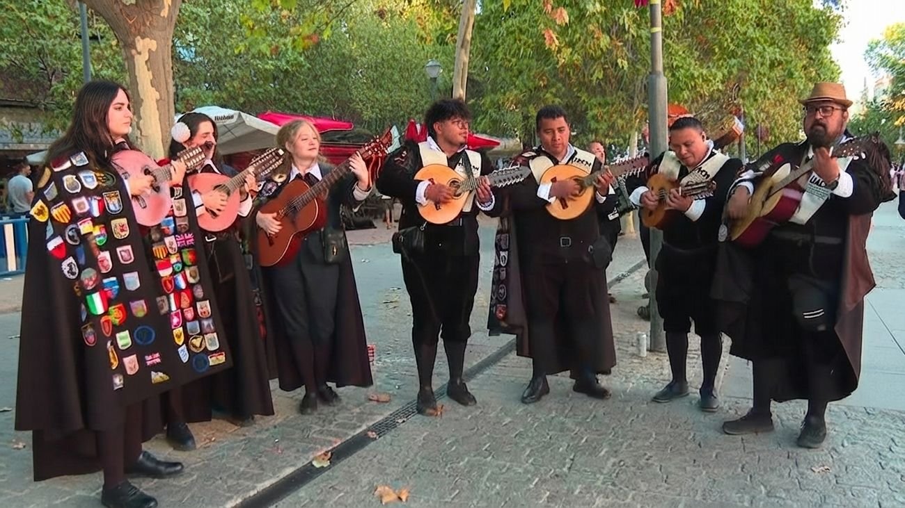 Madrid se vuelca con la música y tradición de las tunas en las fiestas de Majadahonda