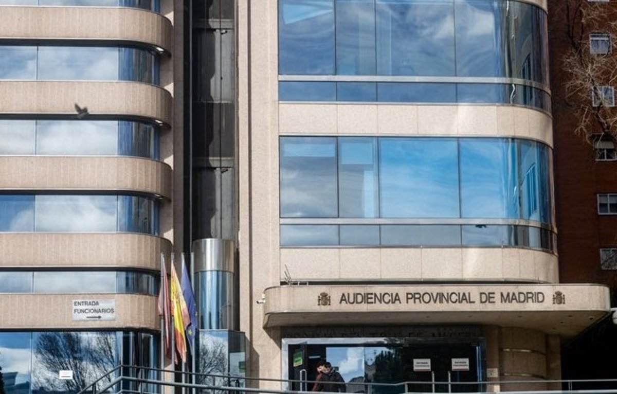 Piden seis años de cárcel para mujer que estafó más de 400.000 euros en Madrid