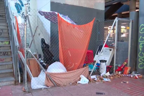 Vecinos de Coslada denuncian inseguridad y okupa en estación de Cercanías