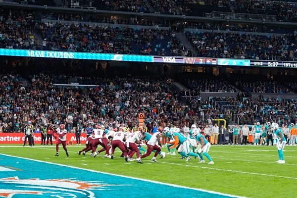 Vecinos del Bernabéu demandan al Ayuntamiento por aumento de límites acústicos en evento NFL