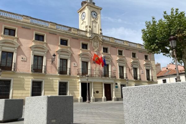 El Ayuntamiento de Madrid refuerza la atención social con cinco convenios por 55.200 euros