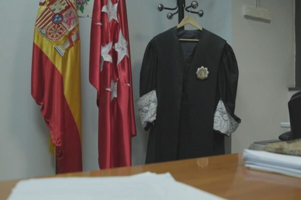 El PP alerta en Madrid sobre la falta de jueces y fiscales ante el caos judicial
