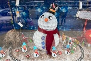 Fuenlabrada impulsa el comercio local con el VII Concurso de Escaparatismo Navideño