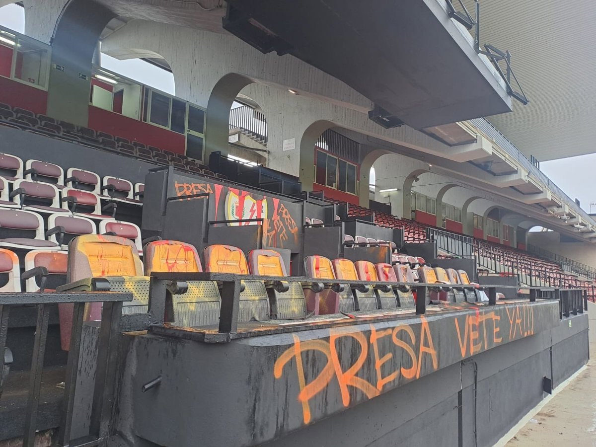 La Comunidad de Madrid condena el vandalismo en el Estadio de Vallecas y exige soluciones pacíficas