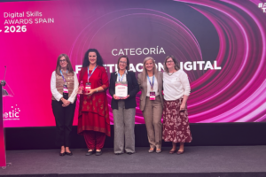 La Comunidad de Madrid recibe reconocimiento por reducir la brecha digital en 43 municipios
